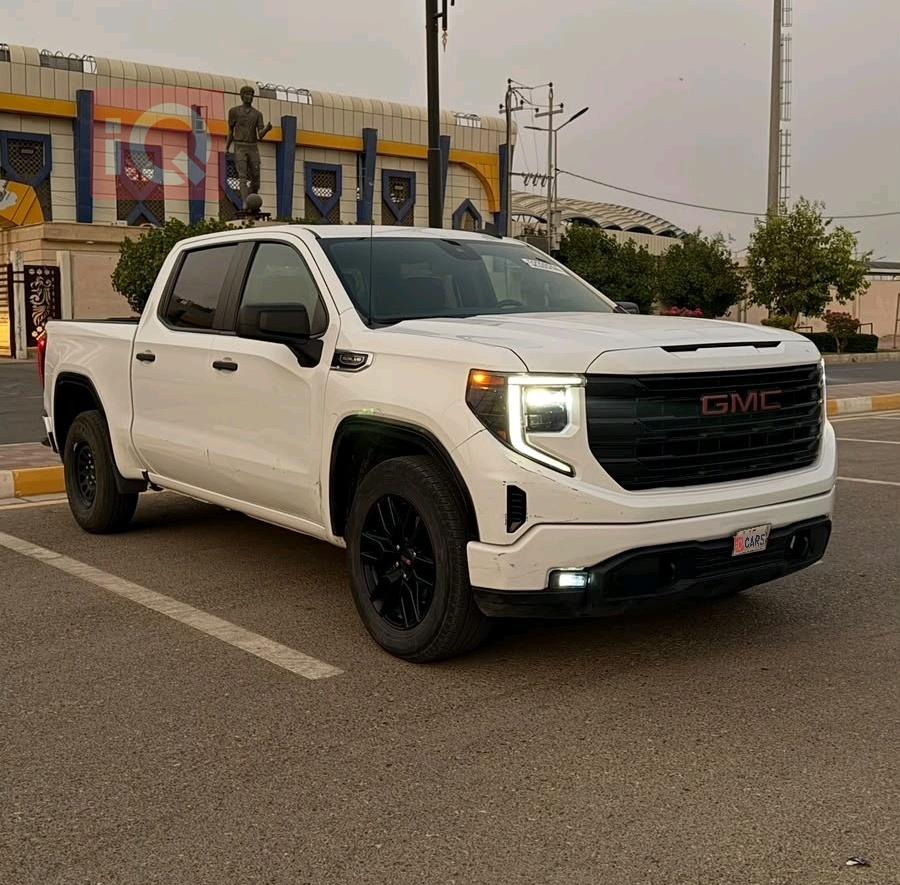 GMC Sierra